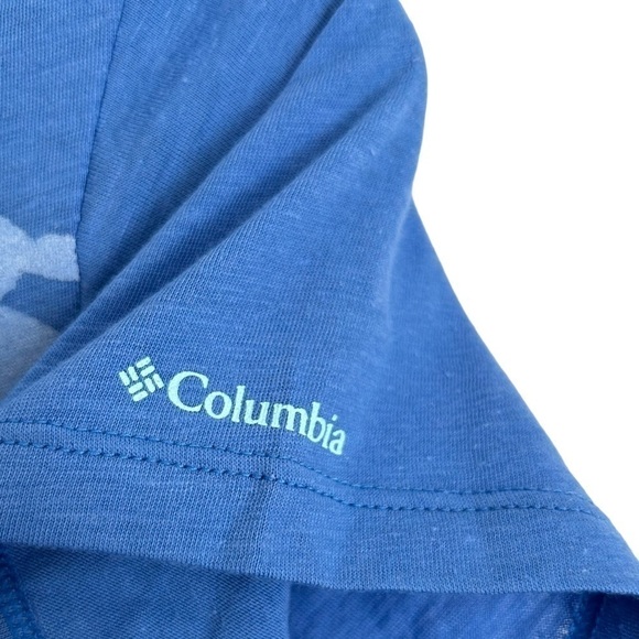 (2) Columbia Women's Abstract Print Active Tee- Pink/ Blue Size XS - Picture 8 of 10